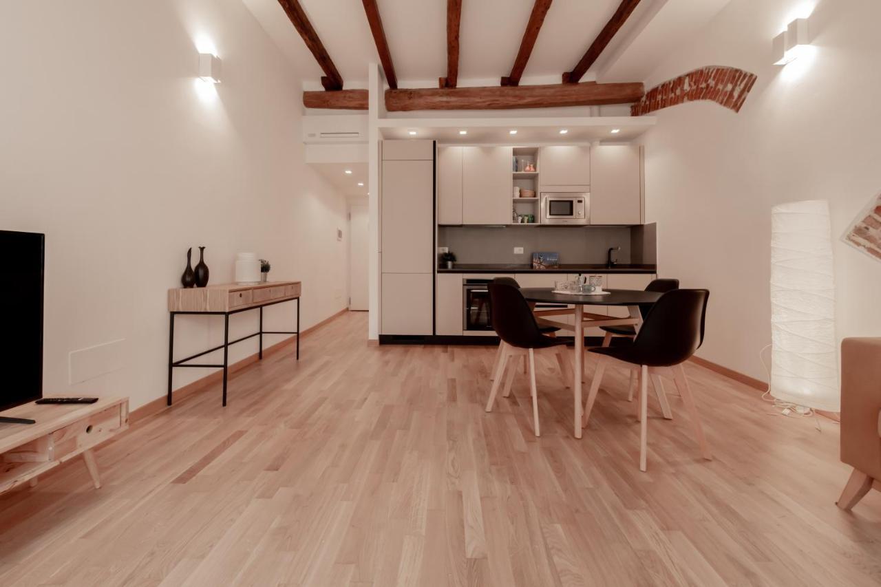 Realkasa La Finestrella Sui Portici Apartment โบโลญญา ภายนอก รูปภาพ